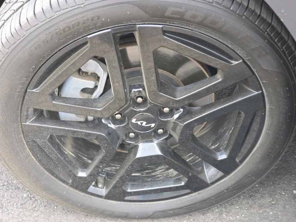 Used 2024 Gray Kia EX X-Line image 30