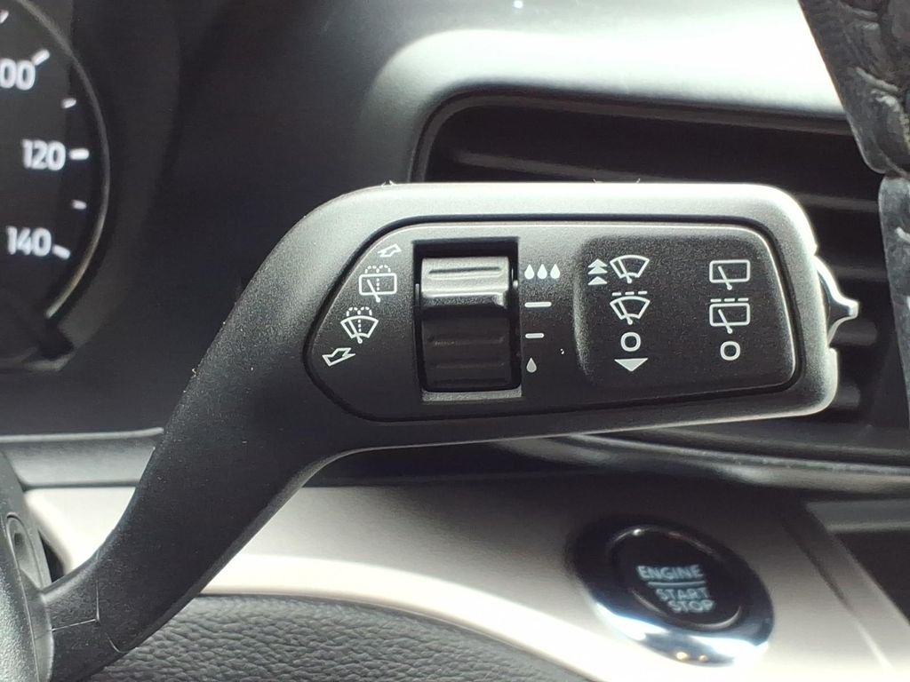 Certified Used 2023 Gray Metallic Ford XLT image 31