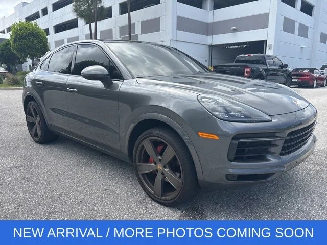2020 Porsche Cayenne -'s photo