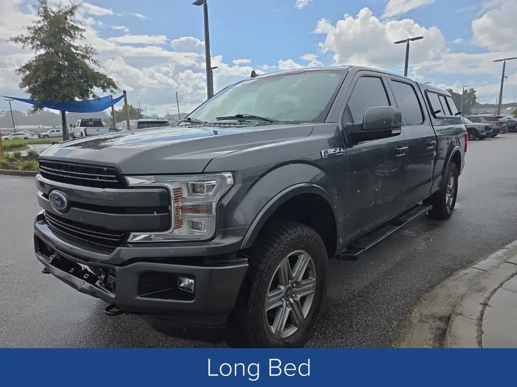 Used 2018 Magnetic Metallic Ford Lariat image 2