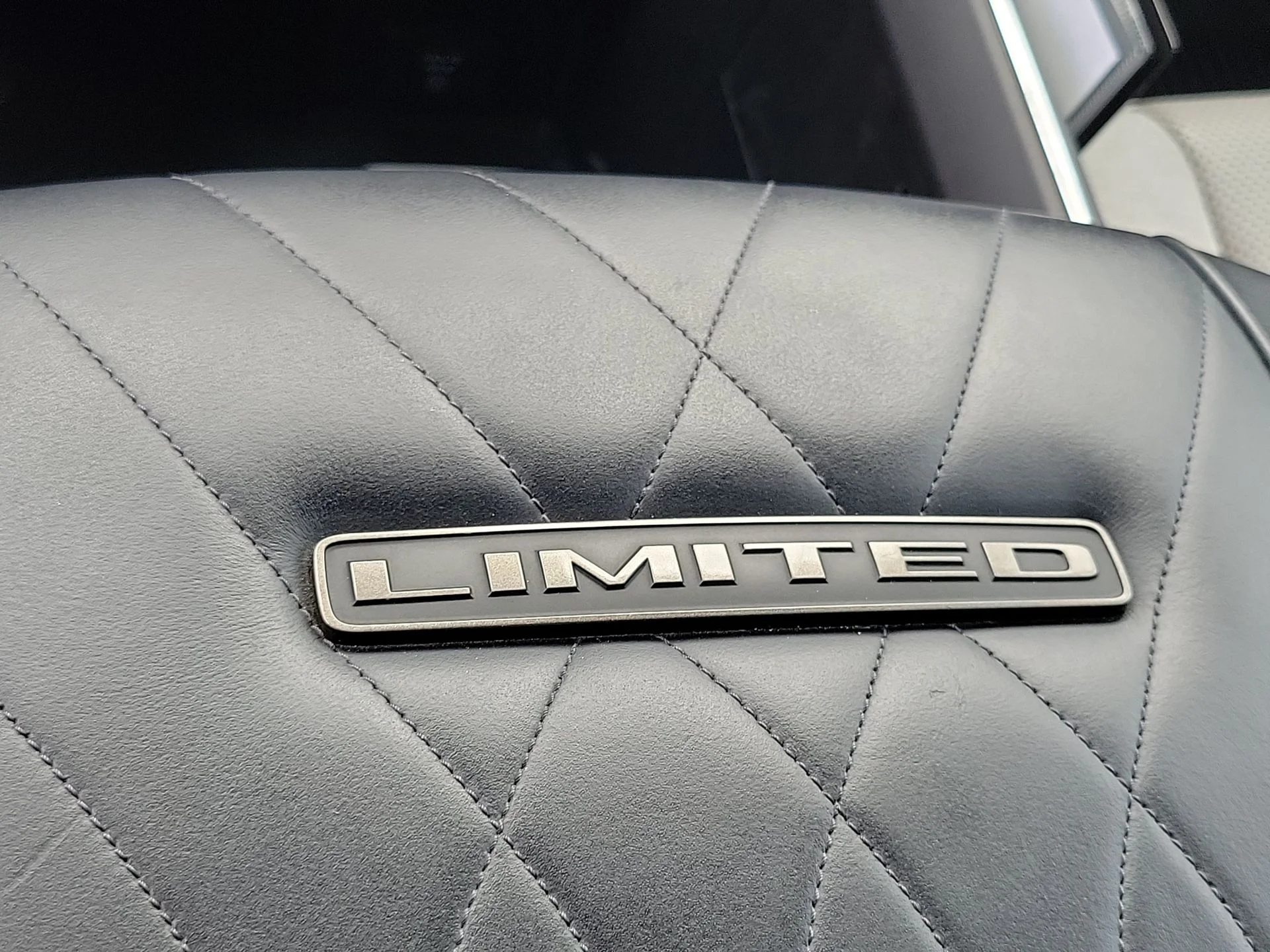 Used 2024 Red Ram Limited image 23