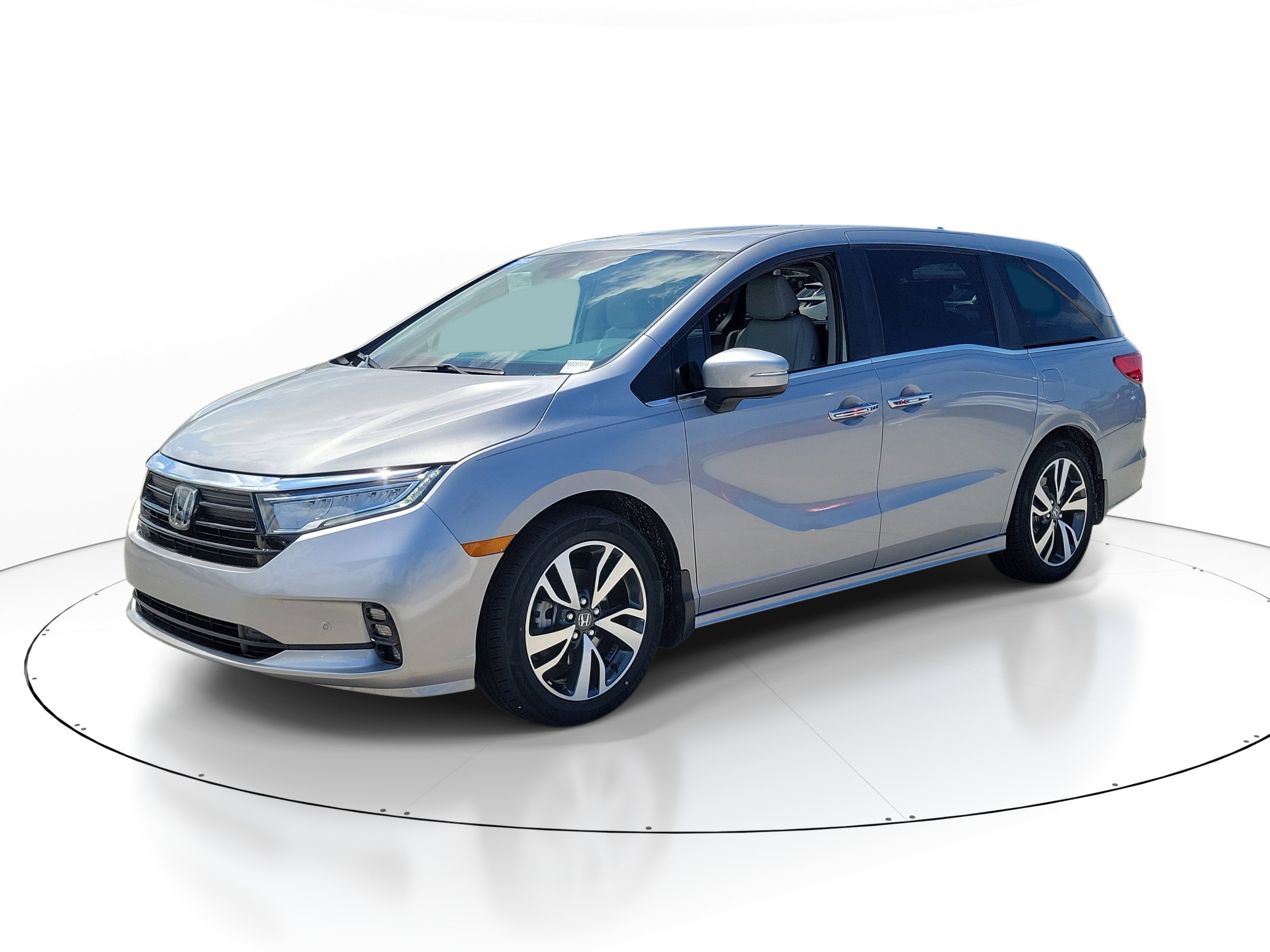 Used 2023  Honda Touring image 3