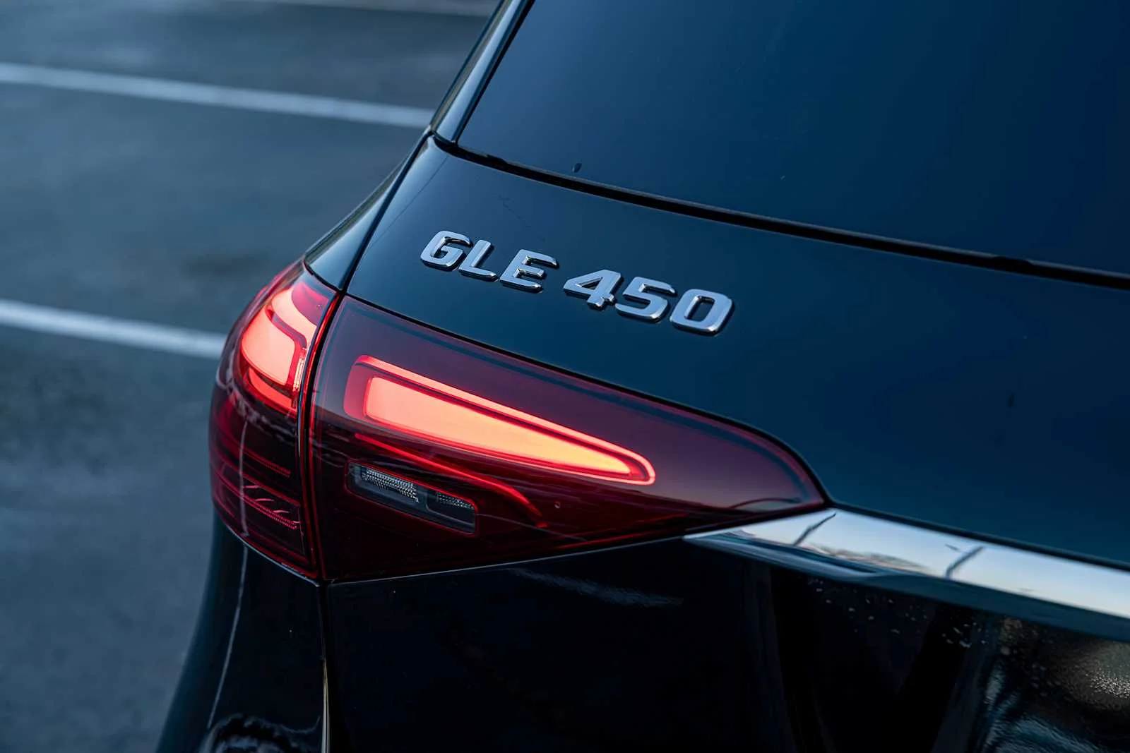New 2026 Black Mercedes-Benz GLE 450 image 33