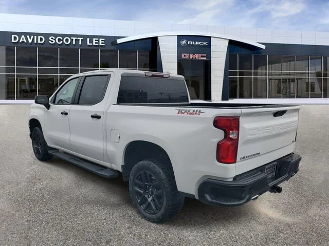Used 2022 Summit White Chevrolet LT Trail Boss image 3