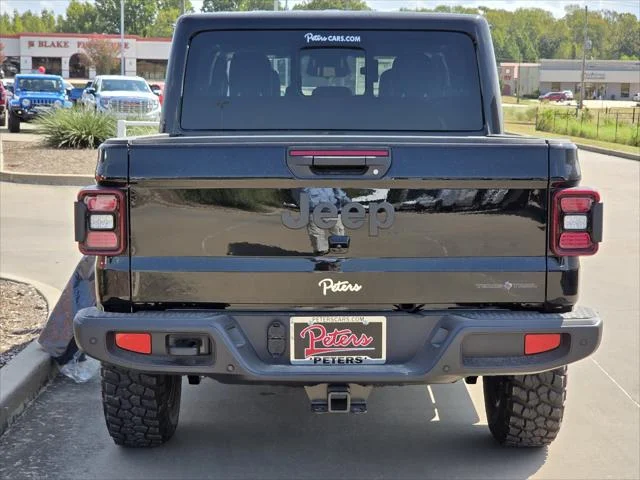 New 2026 Black Clear-Coat Exterior Paint Jeep Texas Trail image 4