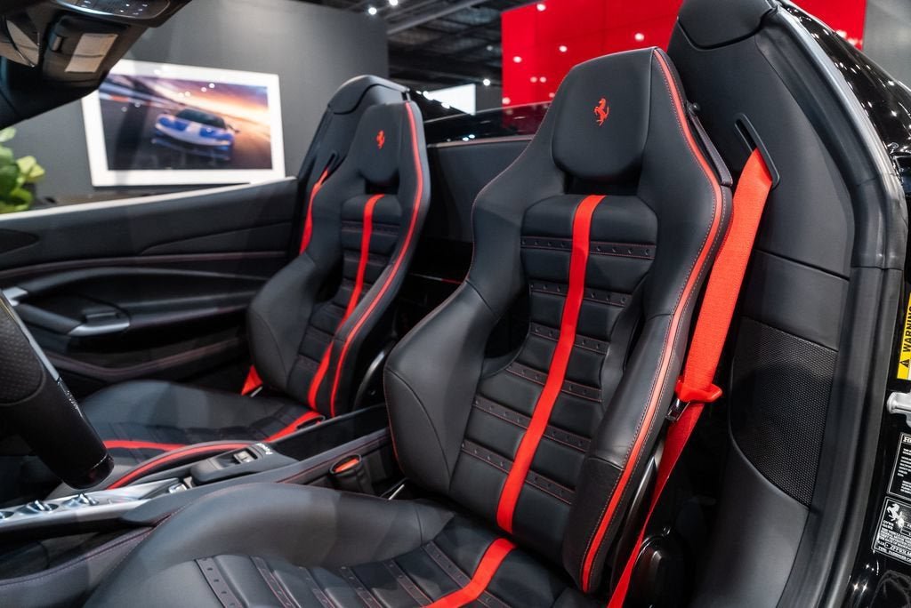 Certified Used 2023 Nero Ferrari Base image 4