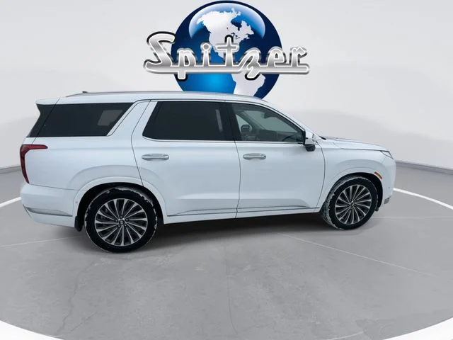 Used 2025 White Hyundai Calligraphy image 10