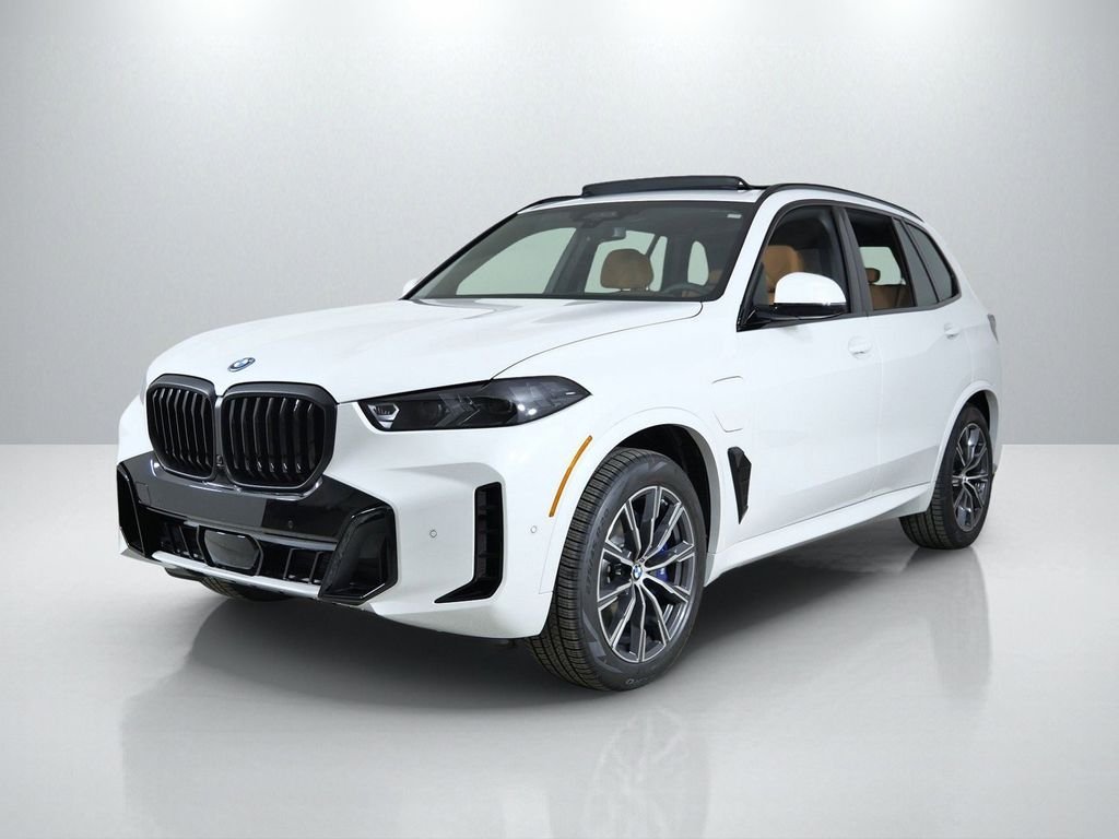 2026 BMW X5 xDrive50e's photo