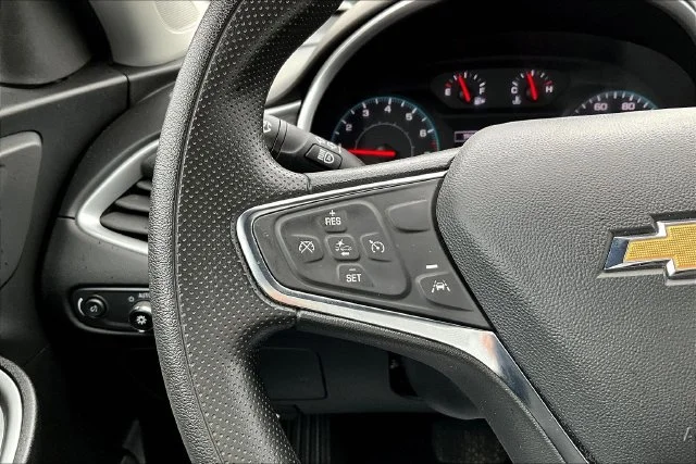 Used 2025 Gray Chevrolet LT image 11
