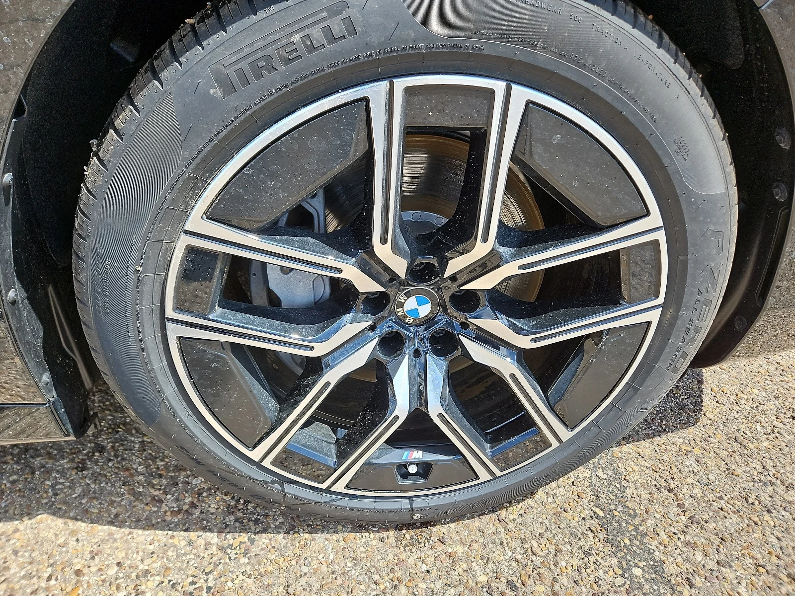 New 2024 Black Sapphire Metallic BMW xDrive60 (A1) All-Wheel Drive image 5
