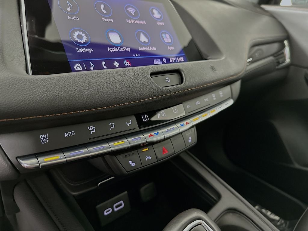 Used 2019 Stellar Black Metallic Cadillac Sport image 19