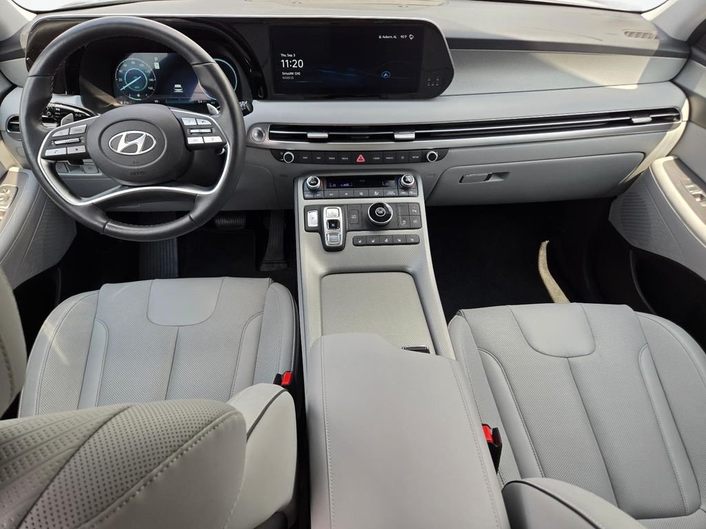 Certified Used 2025 Gray Hyundai SEL Premium image 20