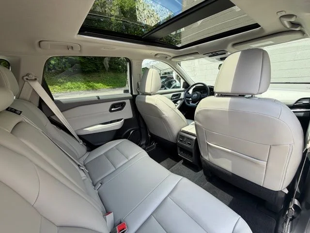 Certified Used 2023 White Nissan SL image 45