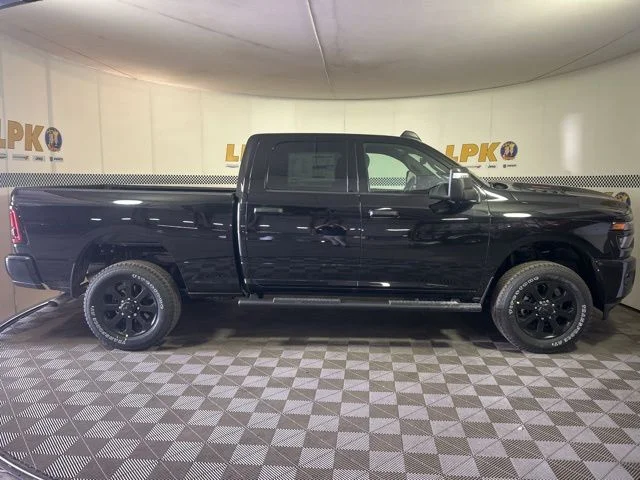 New 2026 Diamond Black Crystal Pearl-Coat Exterior Paint RAM Black Express image 2