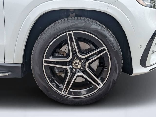 Used 2025 MANUFAKTUR Moonlight White Metallic Mercedes-Benz GLS 450 image 11