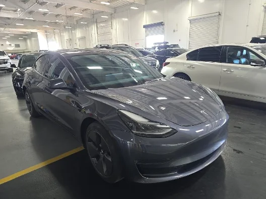 Used 2023 Midnight Silver Metallic Tesla Base image 7