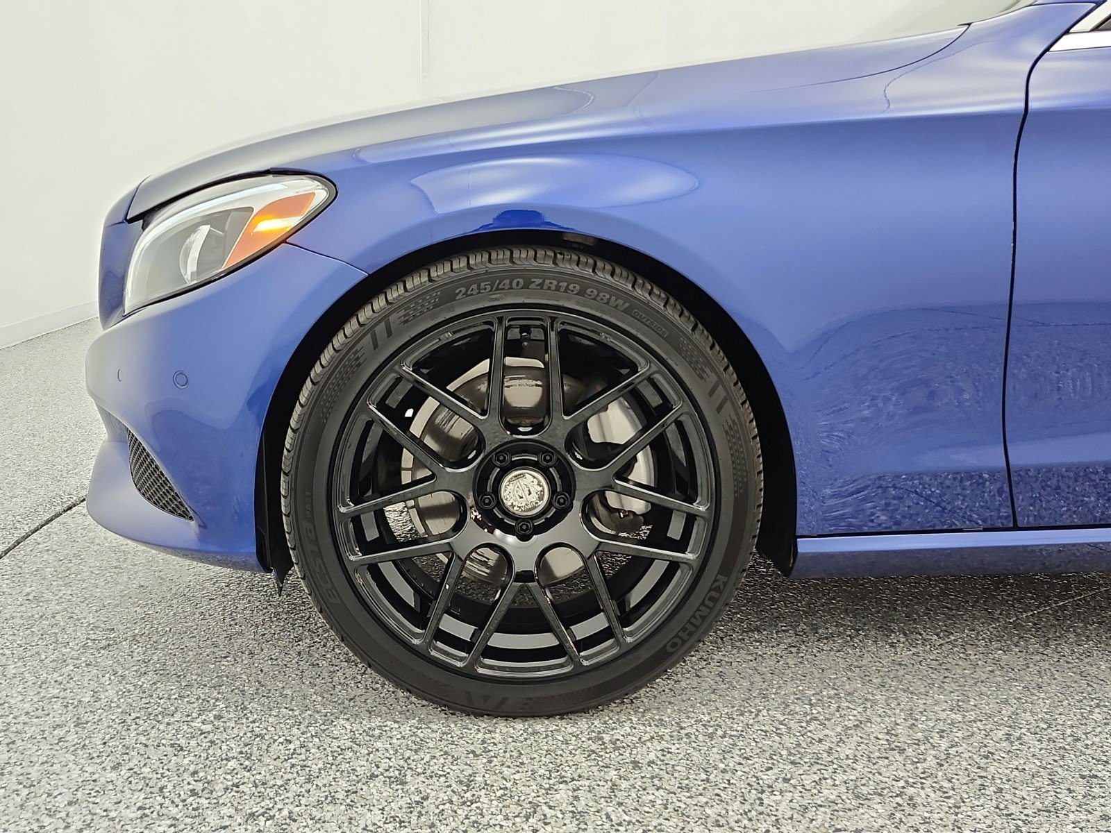Used 2017 Brilliant Blue Metallic Mercedes-Benz C 300 Coupe image 17