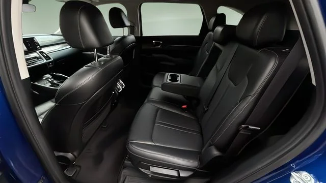 Used 2023 Blue Kia S image 20