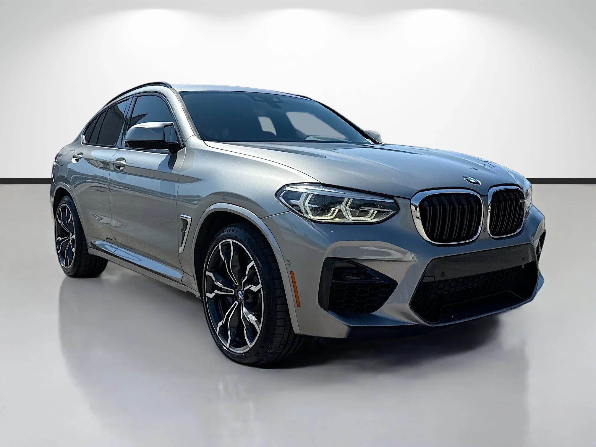 2021 BMW X4 M -'s photo