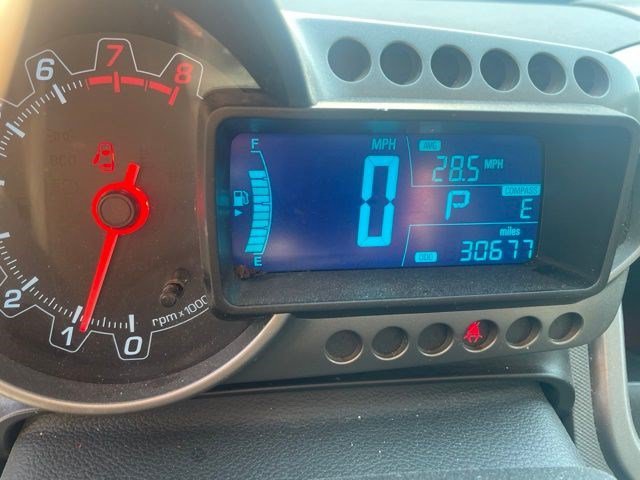 Used 2015 Silver Ice Metallic Chevrolet LT image 5