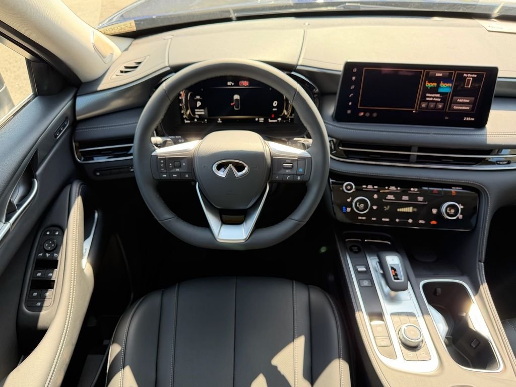 New 2027 GRAND BLUE INFINITI Luxe FWD image 16