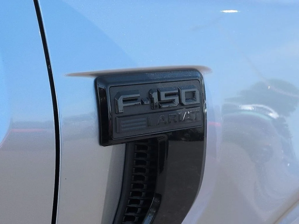 Used 2023 Silver Metallic Ford Lariat image 29