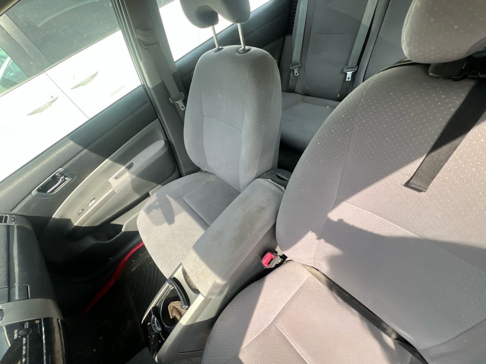 Used 2007 Classic Silver Metallic Toyota  image 12