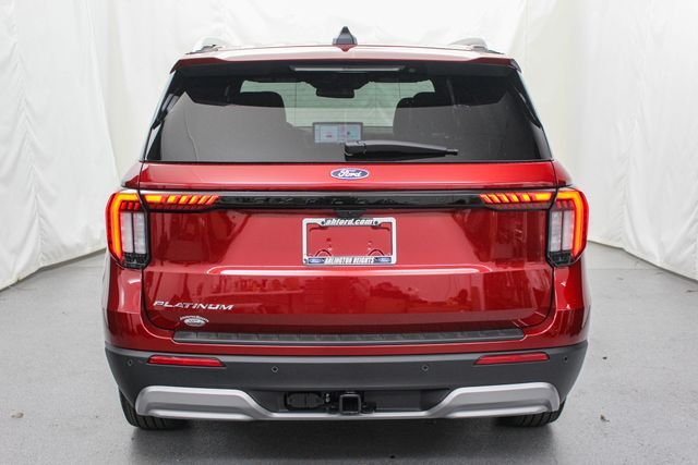 New 2027 Ruby Red Metallic Tinted Clearcoat Ford Platinum™ image 6