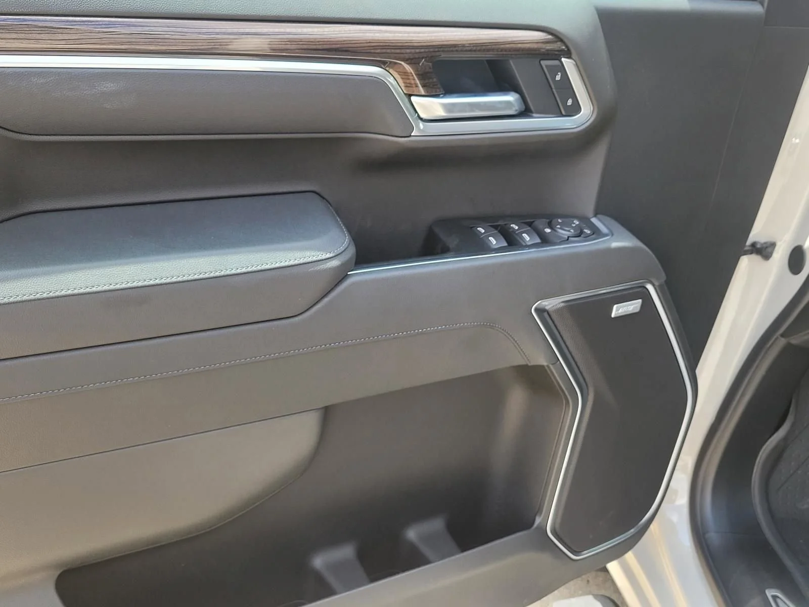 2026 Chevrolet Silverado 1500 RST - Photo 12