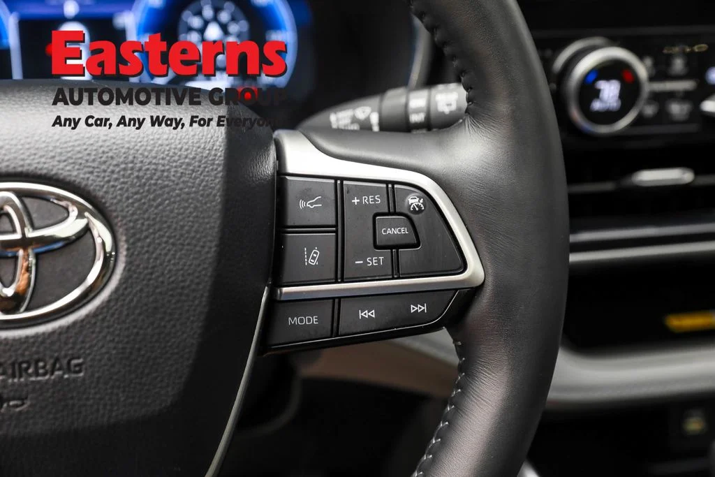 Used 2024 Beige Toyota Platinum image 16