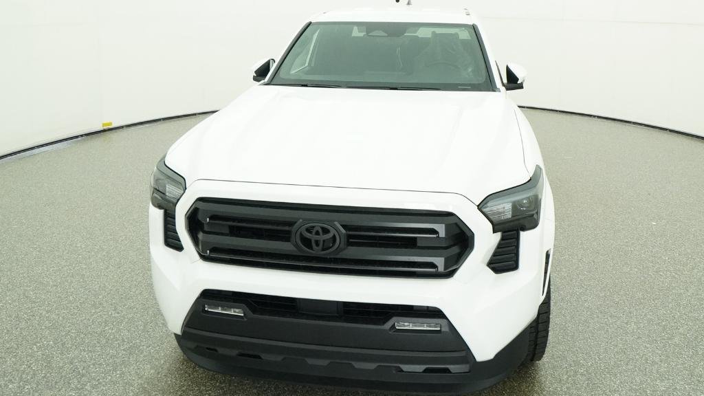 New 2026 Ice Cap Toyota SR5 image 7