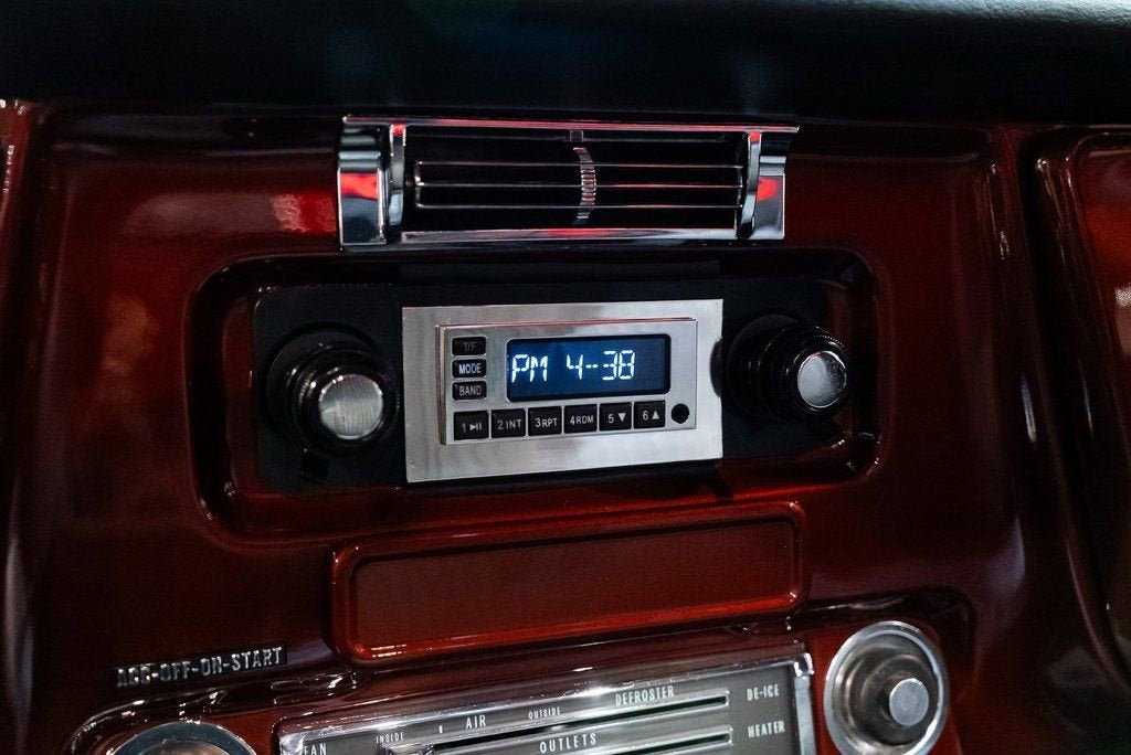 Used 1970 Orange Chevrolet Regular Cab image 26