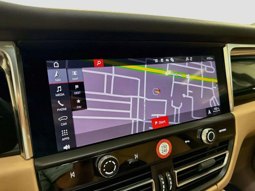 Used 2026  Porsche  image 14