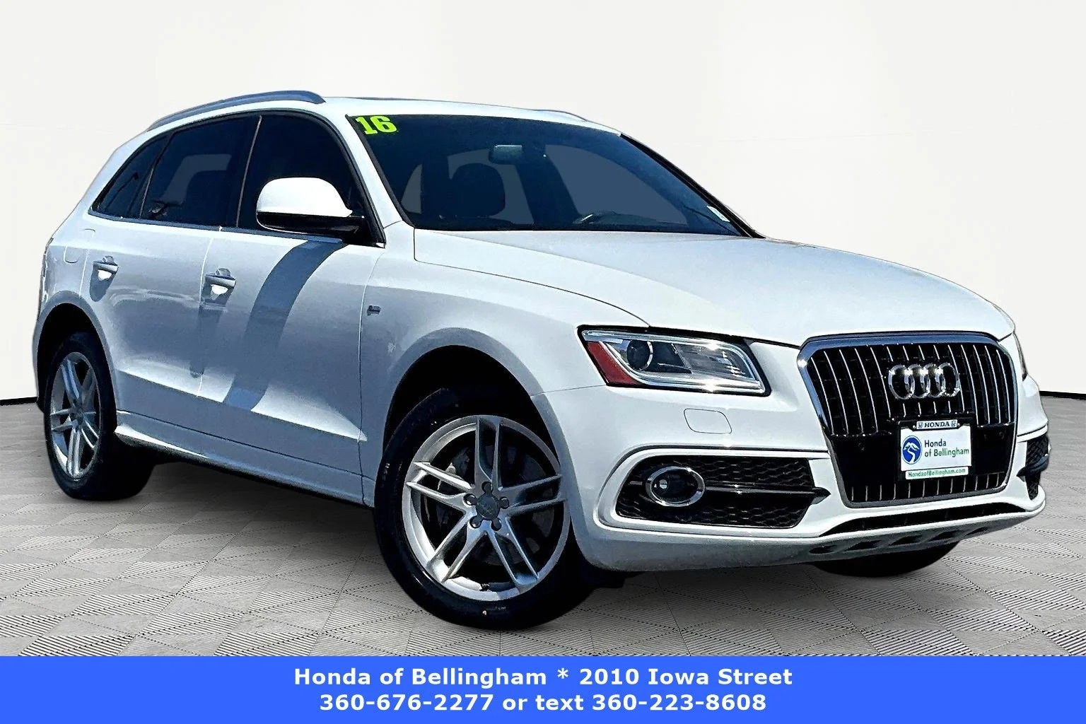 Used 2016 Glacier White Metallic Audi Premium Plus image 1