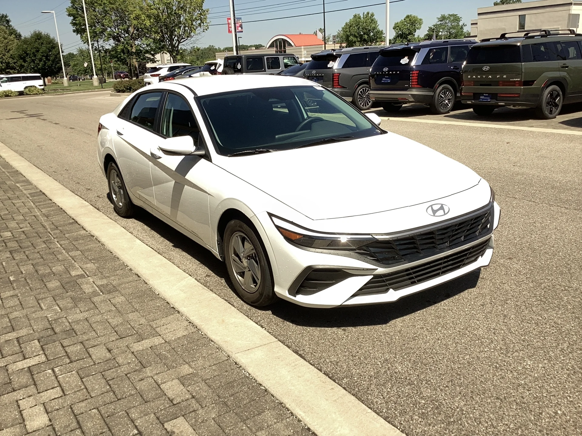New 2026 Serenity White Pearl Hyundai SE image 6