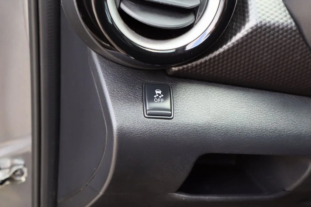 Used 2018 Gray Nissan SV image 12