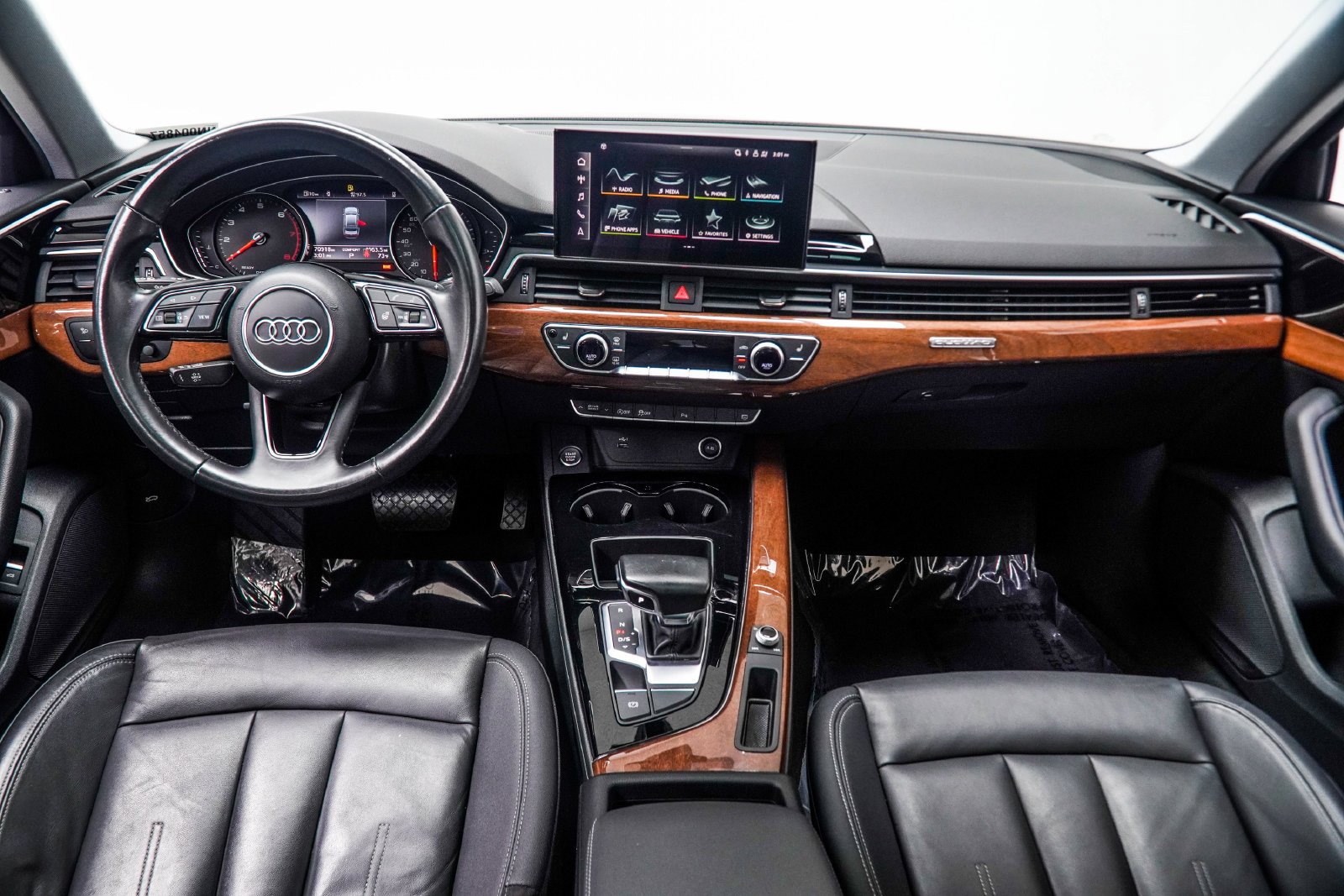 Used 2022 Black Audi 40 Premium image 5
