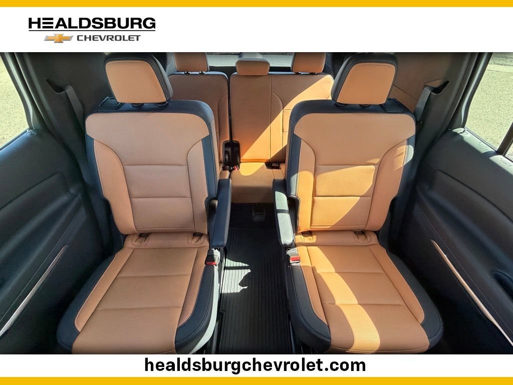 2027 Chevrolet Traverse Z71 - Photo 12