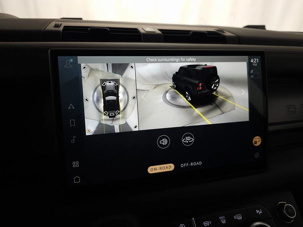 2025 Land Rover Defender V8 - Photo 36