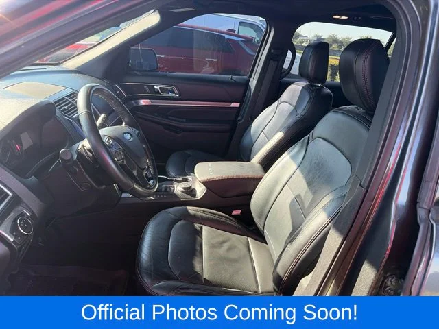 Used 2019 Gray Ford Sport image 3