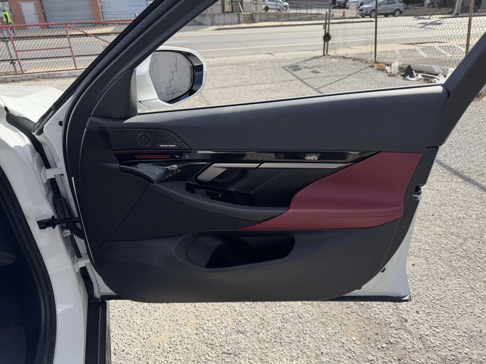 Used 2026 White BMW 530i xDrive image 13