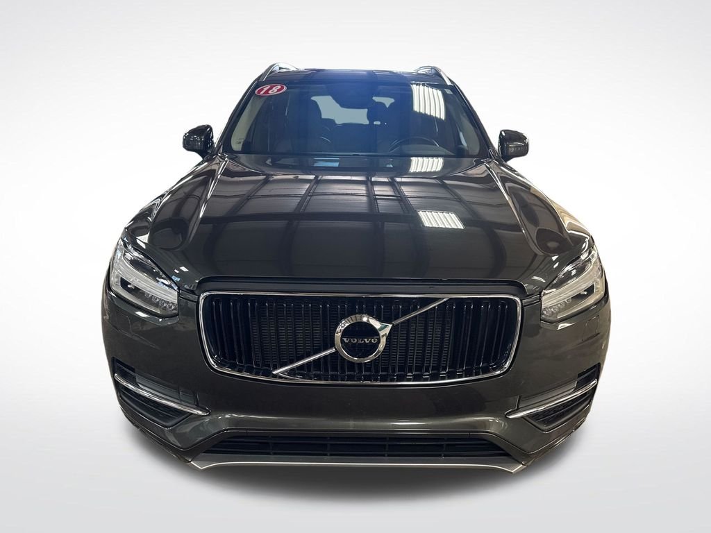 Used 2018 Green Volvo T5 Momentum image 8