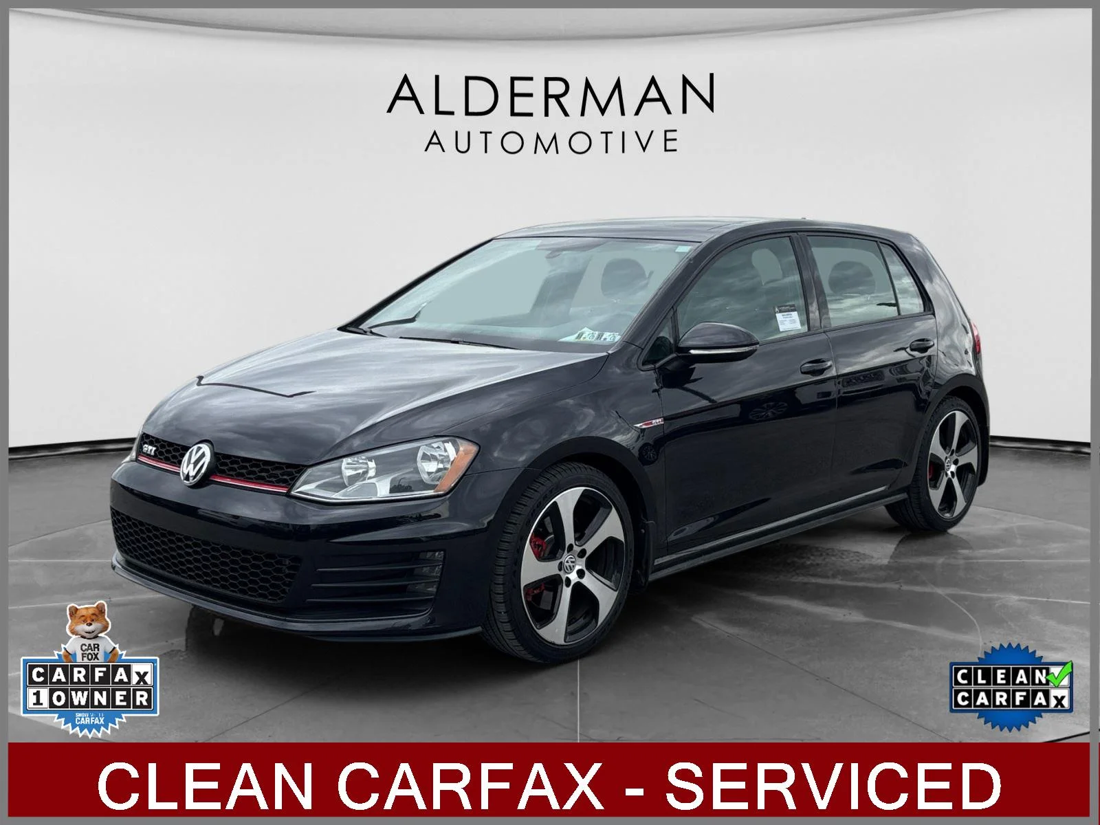 2016 Volkswagen Golf GTI 2.0T SE 4-door PZEV's photo