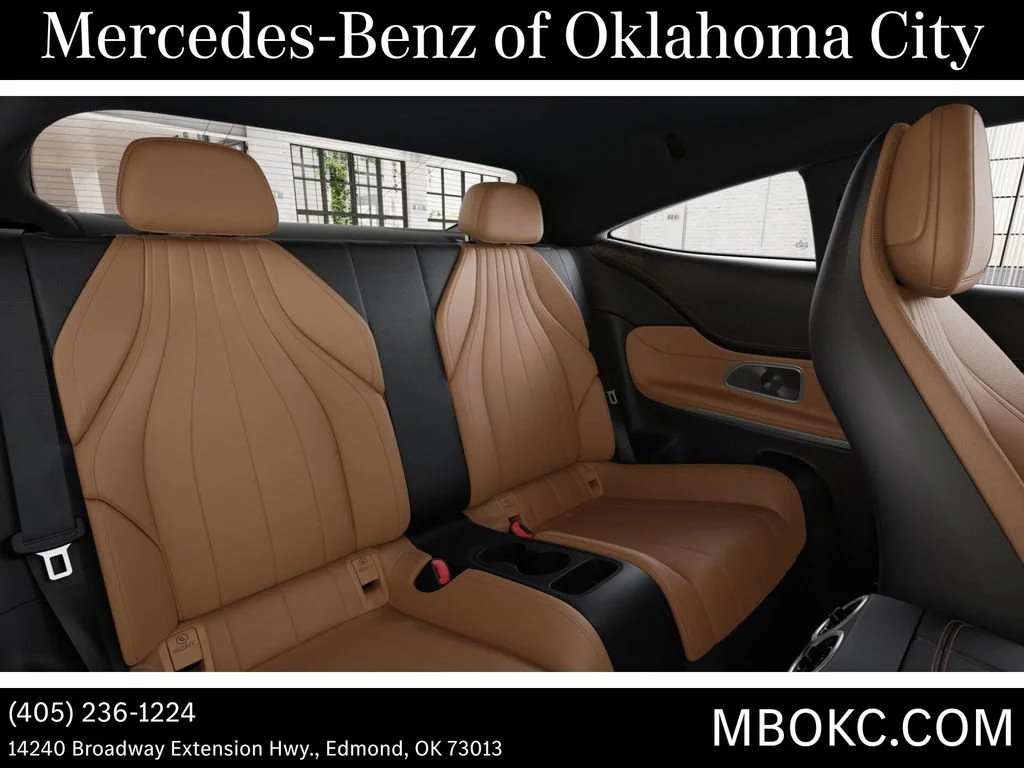 New 2026 MANUFAKTUR Moonlight White Metallic Mercedes-Benz CLE 450 image 49