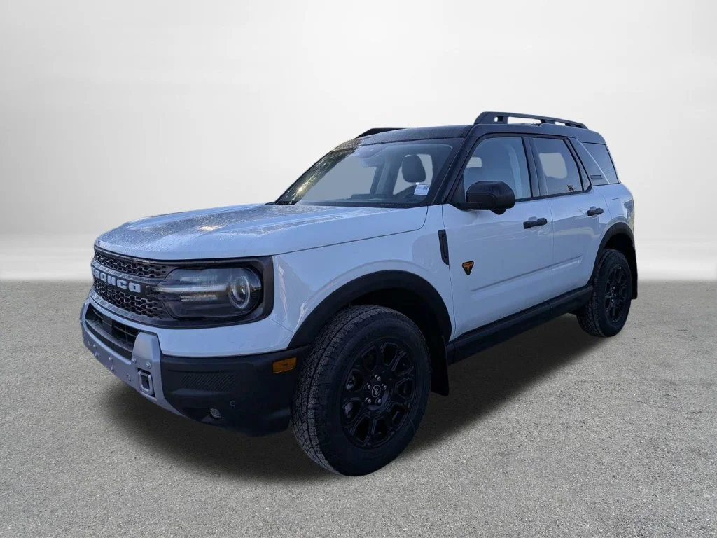 New 2026 Oxford White Ford Badlands® image 7