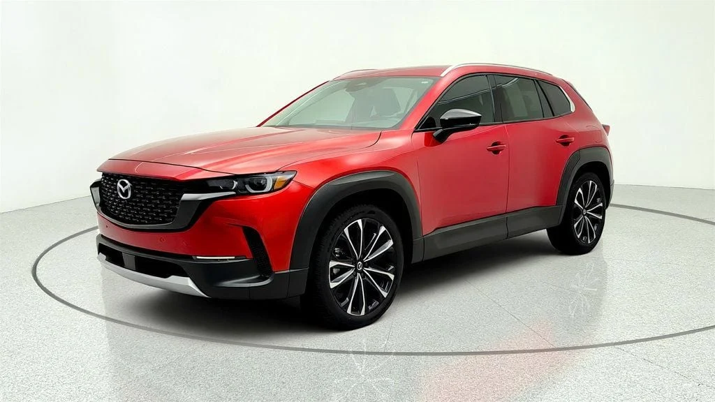 2025 Mazda CX-50's photo