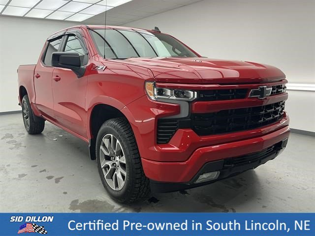 Used 2022 Red Hot Chevrolet RST image 3