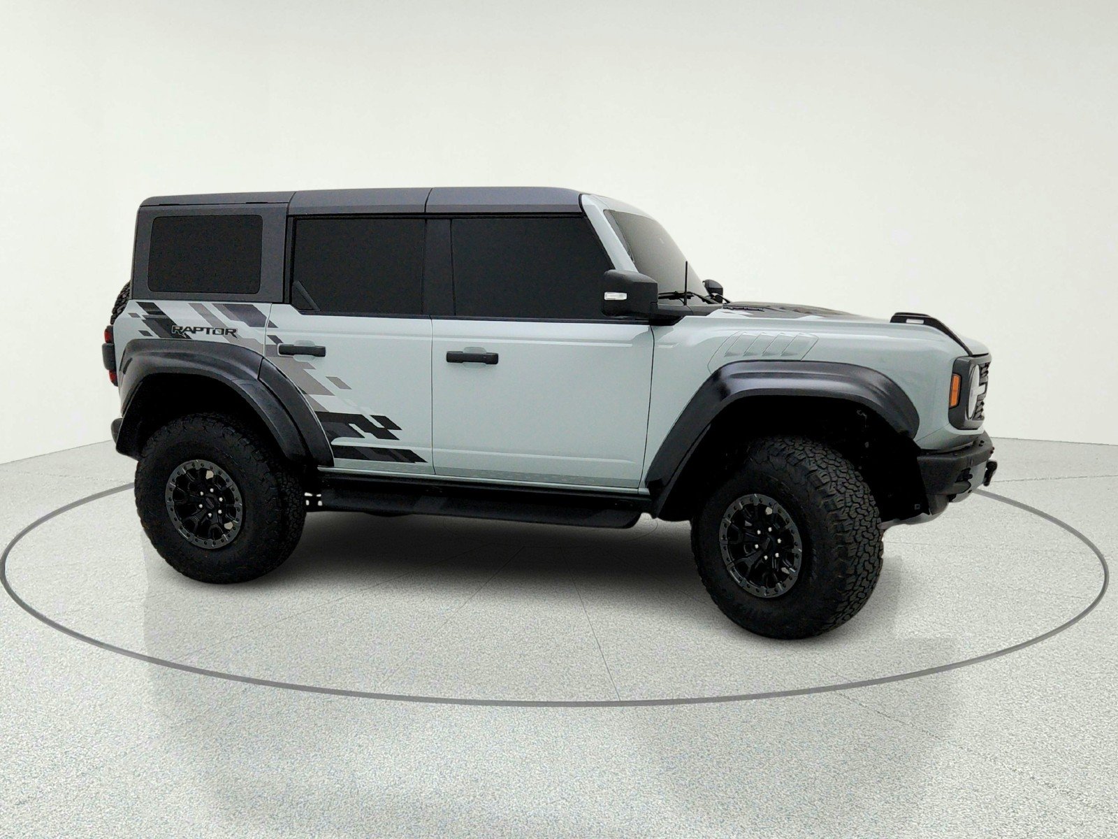 Used 2022 GRAY Ford Raptor image 6