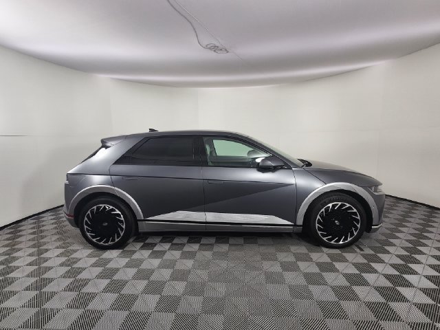 2024 Hyundai IONIQ 5 Limited - Photo 6