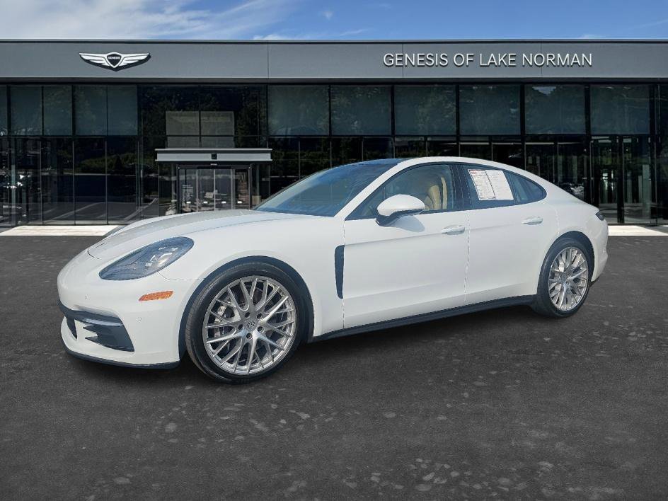 2020 Porsche Panamera
